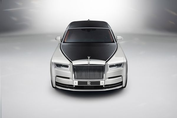 Rolls-Royce  Phantom tanıtıldı