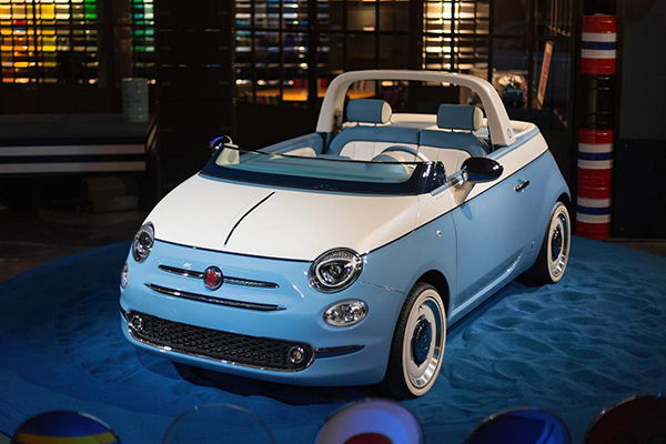 Fiat iki kişilik 500 modeli Spiaggina’yı tanıttı