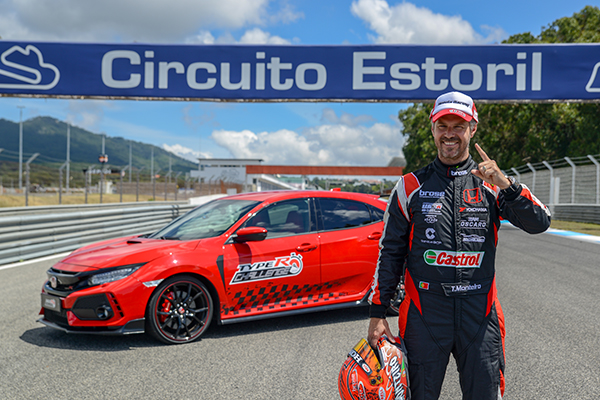 Honda Civic Type R bir rekor da Estoril’de kırdı