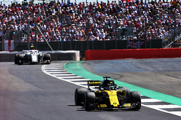 Renault Sport F1 Markalar Şampiyonasında puanları topladı