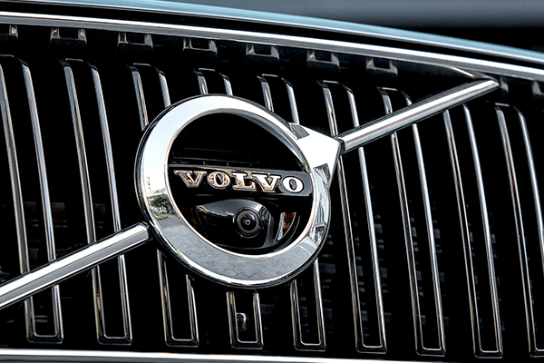 Volvo kendi hazırladığı uygulamayla Yandex’e rakip oldu
