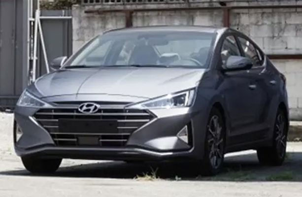 Yeni Hyundai Elantra 2019 yılında geliyor