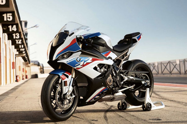 BMW M Performans parçalarını motosikletlerde kullanacak