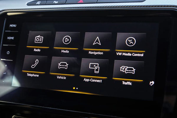 VW Car-Net uygulamasına Siri entegrasyonu ekledi