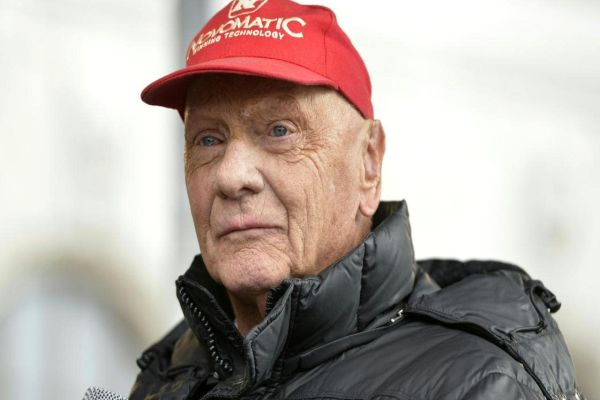 Güle güle şampiyon: Niki Lauda hayatını kaybetti