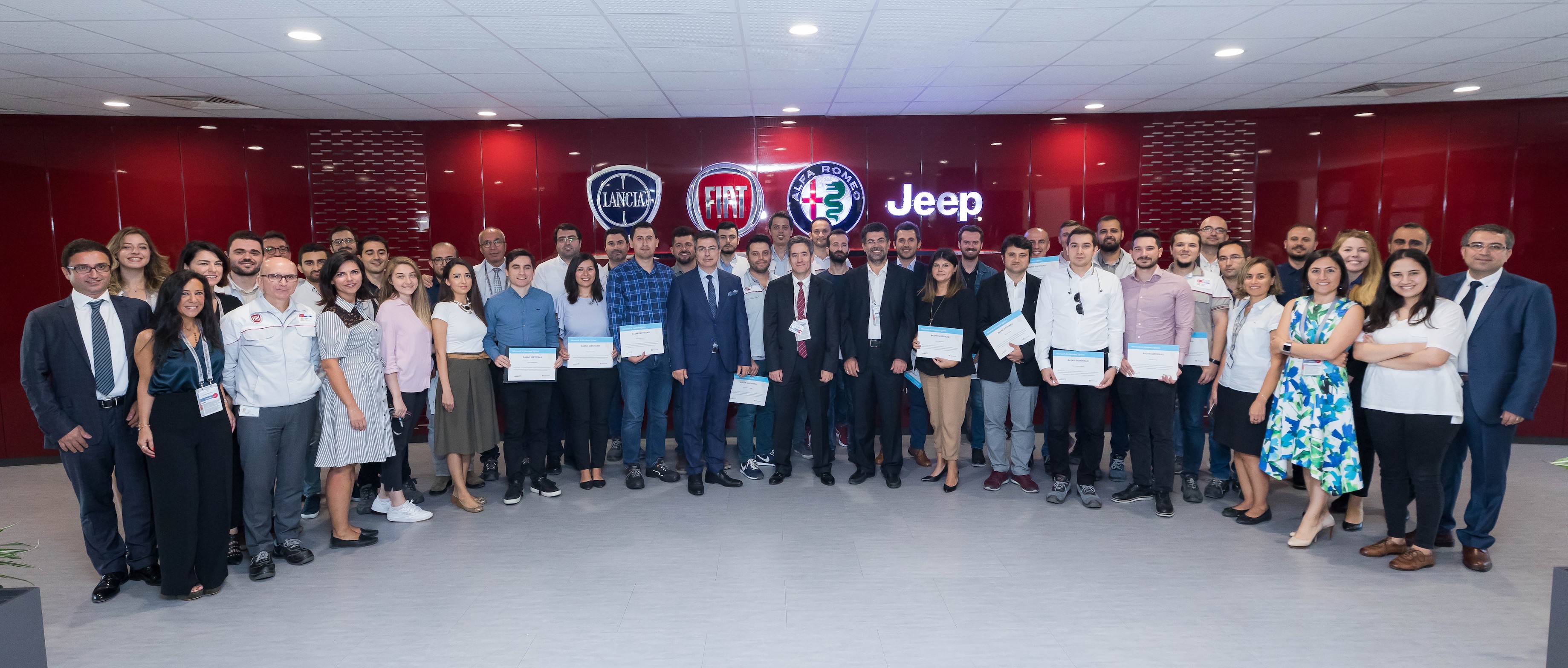 Tofaş ve Microsoft dijital dönüşüm için güçlerini birleştirdi Tofaş ve Microsoft dijital dönüşüm için güçlerini birleştirdi