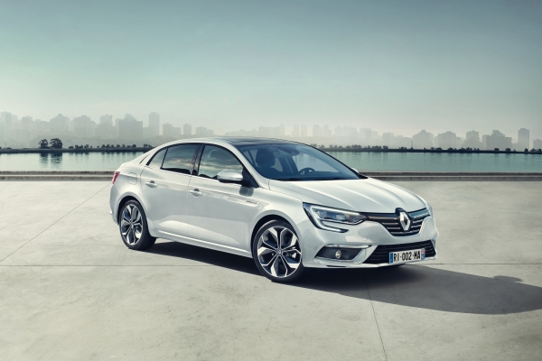 Renault, 20. kez binek otomobil pazar liderliğini elde etti