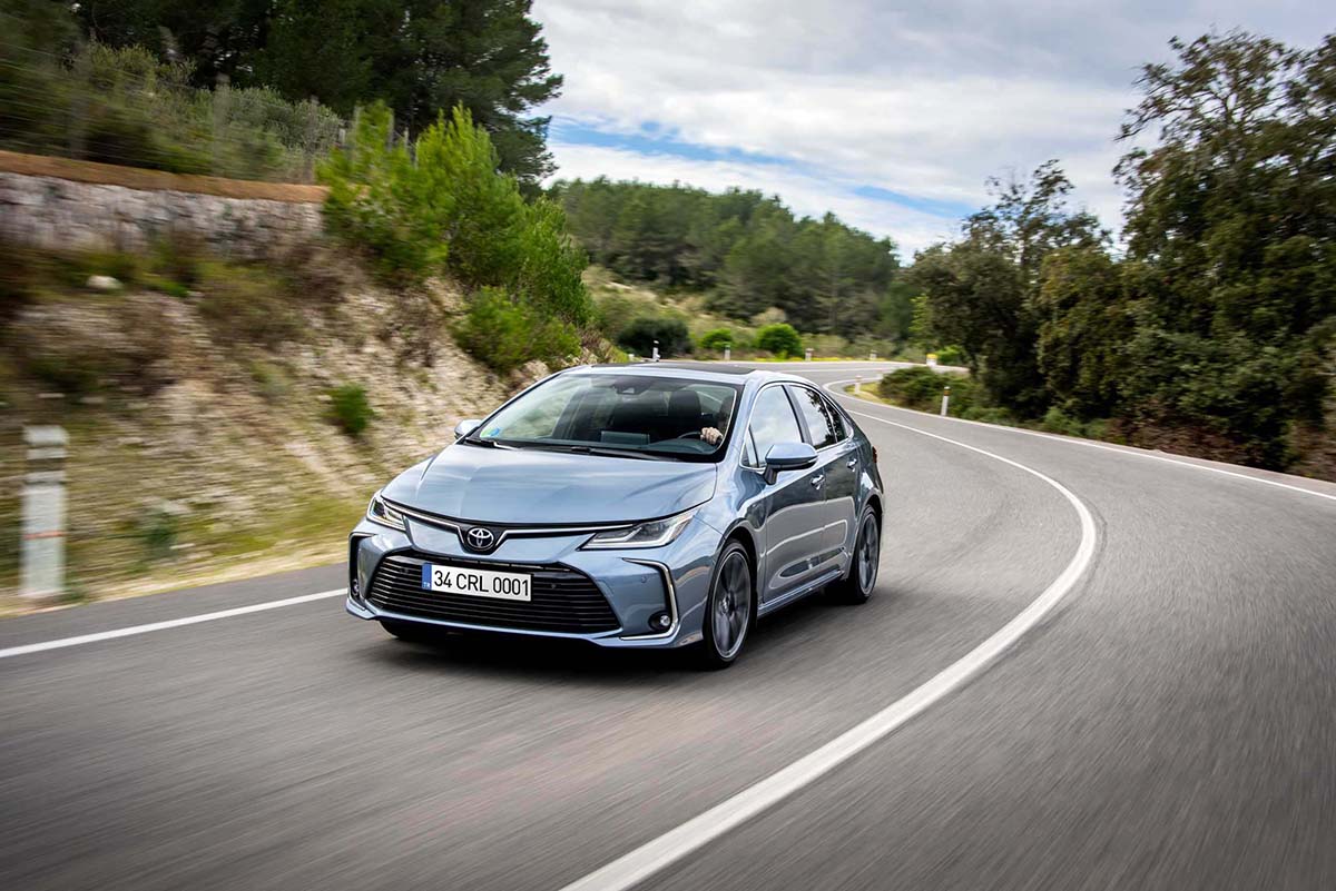 Toyota’dan Corolla’ya 1.5 litrelik 3 silindirli yeni kalp nakli