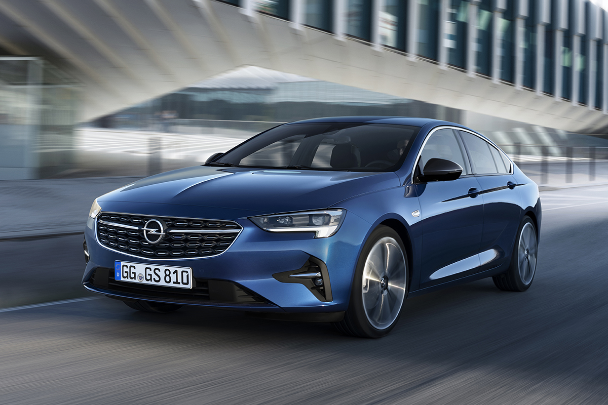 Yeni Opel Insignia 490 bin TL’den satışa sunulacak Yeni Opel Insignia 490 bin TL’den satışa sunulacak