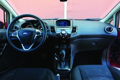 Ford Fiesta Hyundai i20 Karşılaştırma