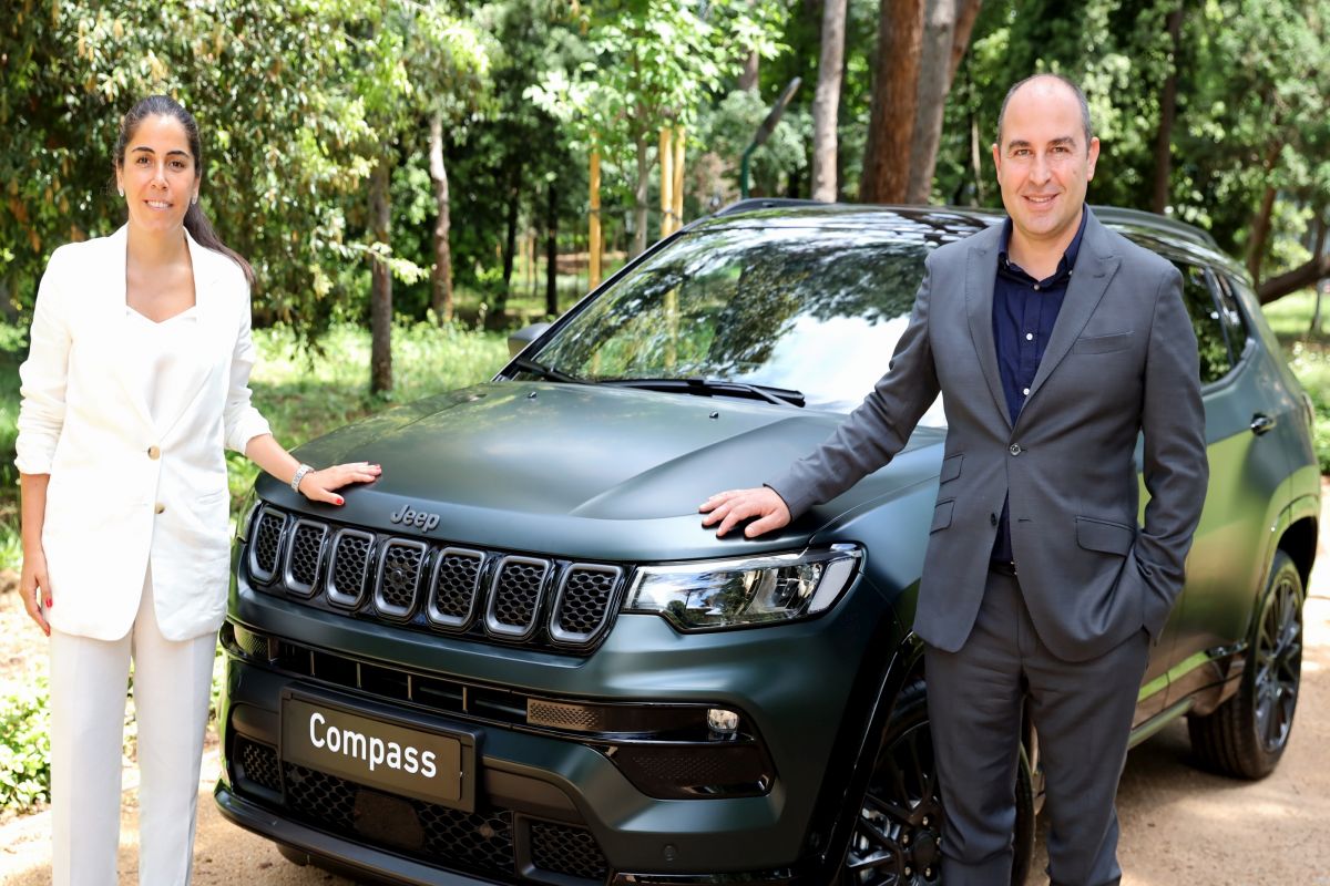 Yenilenen Jeep Compass 459 bin 900 TL’den Türkiye’de satışa sunuldu Yenilenen Jeep Compass 459 bin 900 TL’den Türkiye’de satışa sunuldu