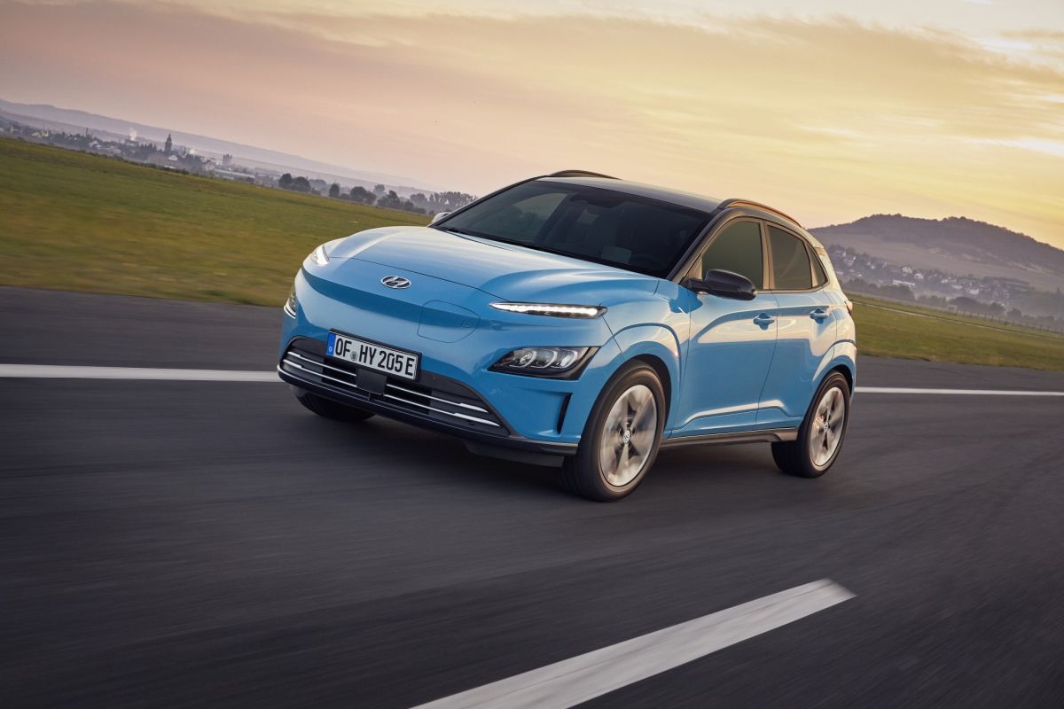 Hyundai KONA Electric fuarla birlikte 487 bin TL’ye Türkiye’de Hyundai KONA Electric fuarla birlikte 487 bin TL’ye Türkiye’de