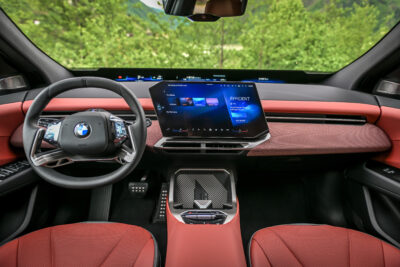 Yeni BMW iX3