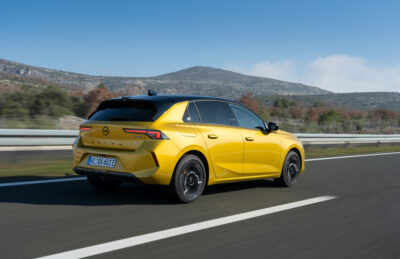 Yeni Opel Astra