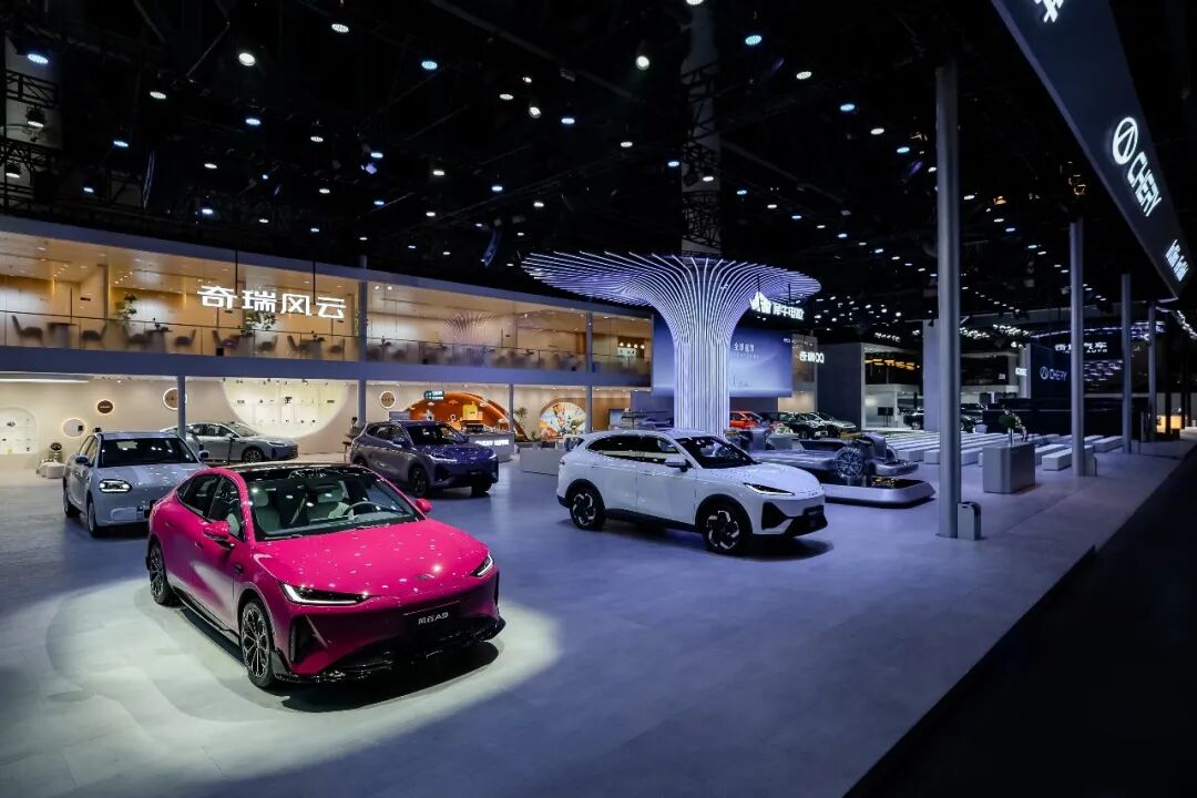 Chery Grubu 5 Markası ve 38 Modeli ile Chengdu’da Gövde Gösterisi Yaptı!